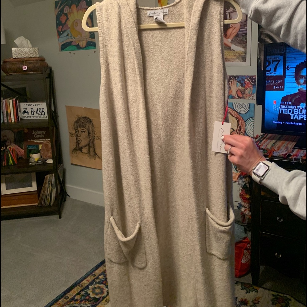 super cute sleevess maxi cardigan